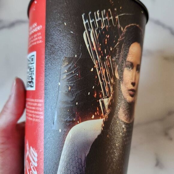 The hunger games catching fire 2013 movie theater black plastic cup promotional - Picture 3 of 6